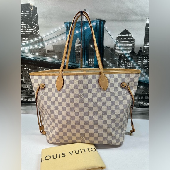 💕SOLD💕Louis Vuitton Neverfull MM Azur Beige Cursive - Picture 1 of 16